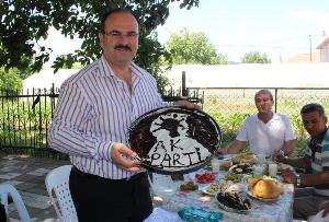 AK KADINLAR ÇANAKÇA KÖYÜNDE